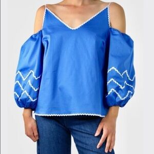 Anna October Off Shoulder Top in blue size XS